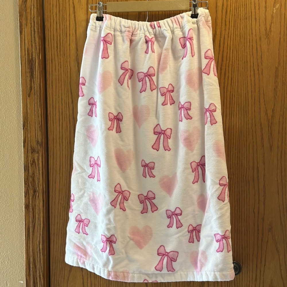 TRULY Lou Bow Spa Towel Wrap Pink Bows & Hearts